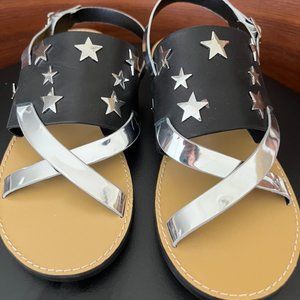 NWT E8 by MIISTA Sandals Shoes Straps Metallic Silver Stars size 39